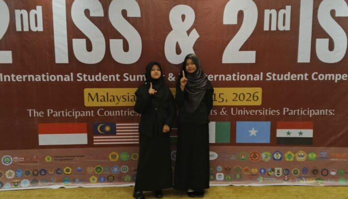 Siswi SMAN 1 Padang Panjang Raih Medali Internasional di Malaysia