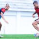 Duo pemain Persik Kediri saat melakukan sesi latihan.(ist)
