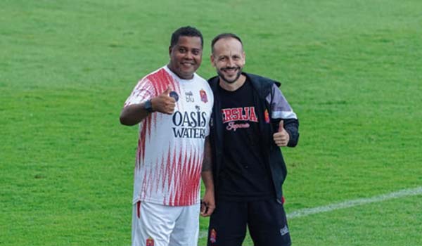Mario Lemos dan Divaldo Alves.(ist)
