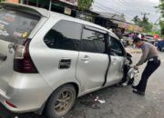 Tabrakan Beruntun di Bangkinang Kota, Tiga Mobil Rusak dan Korban Luka Ringan