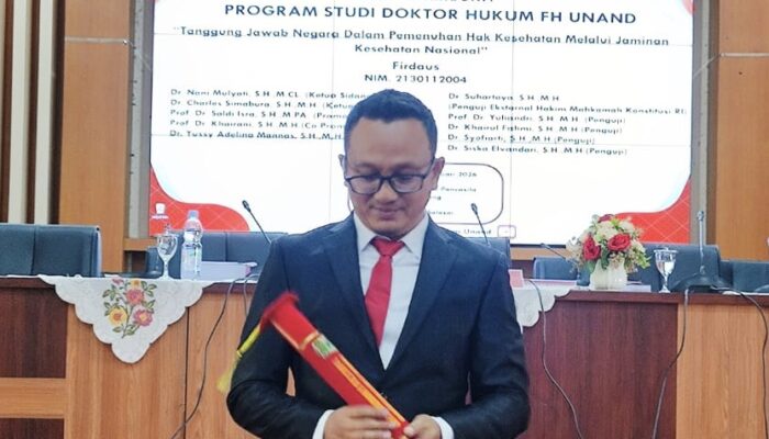 Firdaus Raih Gelar Doktor Hukum Unand, Bedah Keadilan Sistem JKN