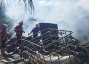 Kebakaran Pondok Tambak di Anak Air Padang, Kerugian Capai Rp100 Juta