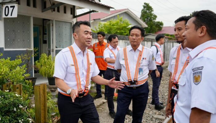 KAI Divre II Sumbar Pastikan Jalur Kereta Aman Jelang Mudik