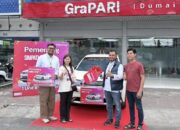 Apresiasi Pelanggan Setia, Telkomsel Serahkan Mobil Listrik BYD Dolphin