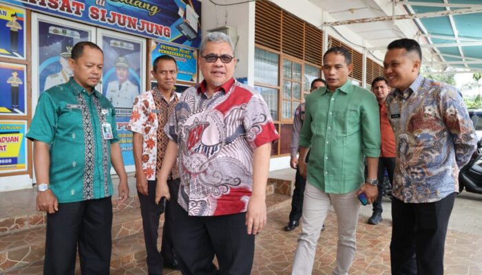 Optimalkan PAD, Ketua DPRD Sumbar Muhidi Dorong Penguatan SDM Samsat Sijunjung