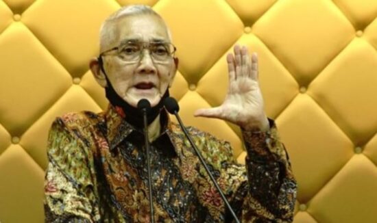 Wakil Presiden ke-6 Republik Indonesia, Try Sutrisno.(ist)
