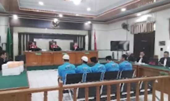 Lima Terdakwa Korupsi KUR BNI Bangkinang Dituntut Hingga 13 Tahun Penjara.(ist)