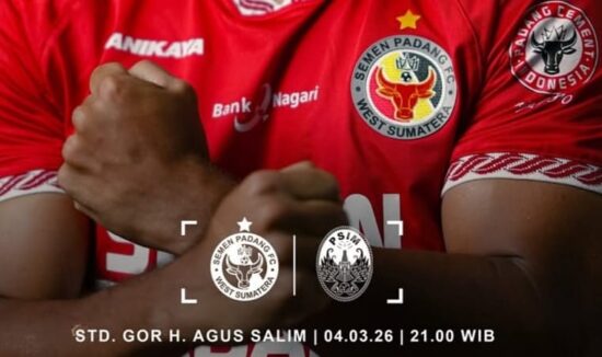 Semen Padang FC vs PSIM Yogyakarta.(ist)