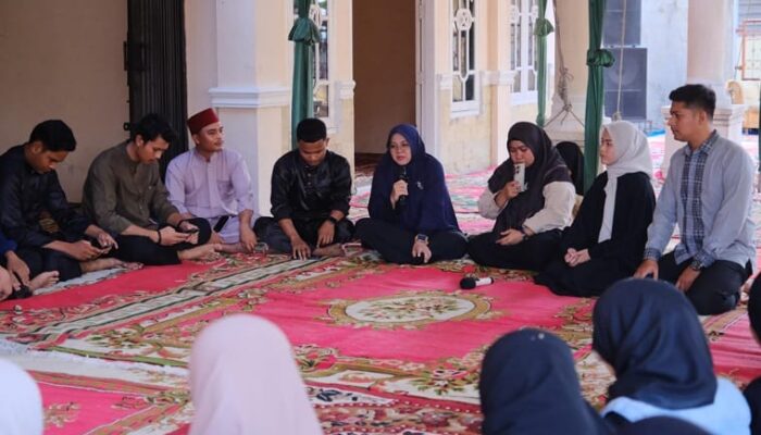 Buka Puasa Bersama Mahasiswa, Bupati Siak Ajak Generasi Muda Siapkan Diri Bangun Daerah