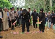 Duka Mendalam, Polres Kampar Lepas Aiptu Apendra dengan Upacara Kehormatan