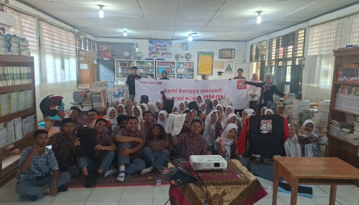 Wujudkan Generasi Muda Melek Keselamatan, Honda Hayati Hadir di SMAN 12 Padang