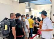 Puluhan PMI Dideportasi dari Malaysia Tiba di Dumai, Jalani Pemeriksaan Ketat