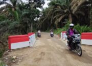 Jembatan Merah Putih di Pondok Gelugur Inhu Diresmikan