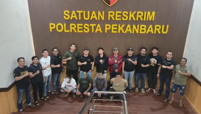 Debt Collector Ngamuk di Kedai Kopi Pekanbaru, Empat Pelaku Pengeroyokan Ditangkap Polisi