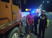 Berhenti Sembarangan di Tol Permai, 8 Kendaraan Ditertibkan Sat PJR Saat Patroli Malam