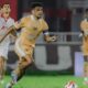 Inilah penyerang Dewa United, Ricky Kambuaya