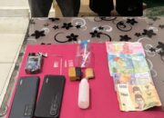 Dua Pengedar Sabu di Parit Baru Kampar Diciduk Polisi, Barang Bukti Disita
