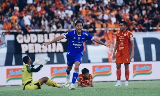 Begini Kata Adam Alis Usai Persib Kalahkan Persija 2-1