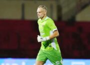 Catat 32 Clean Sheet, Kiper Sonny Stevens Ukir Sejarah Bersama Dewa United