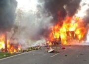 Tabrakan Maut Bus ALS vs Truk Tangki di Muratara, 16 Orang Tewas