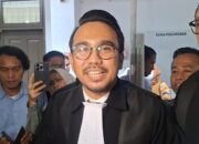 Kuasa Hukum Abdul Wahid Minta Plt Gubri SF Hariyanto Dihadirkan di Sidang Korupsi