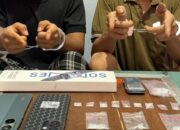 Satresnarkoba Polres Bengkalis Ringkus Dua Terduga Pengedar Sabu di Mandau, 12 Paket Diamankan