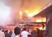 BREAKING NEWS: Kebakaran Besar di Binawidya Pekanbaru