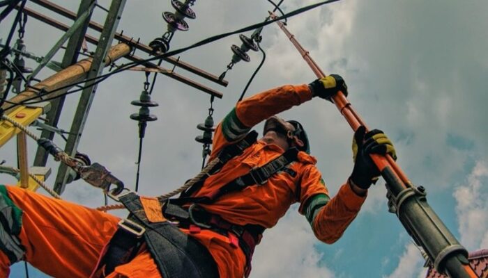 Usai Blackout Massal, Pasokan Listrik di Riau Berangsur Pulih