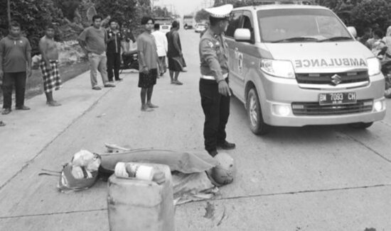 Begini Kronologi Kecelakaan Maut yang Tewaskan Perempuan 25 Tahun di Jalintim Pelalawan