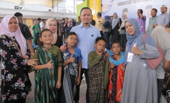 HUT Pekanbaru ke-242, Pemko Gelar Sunatan Massal Gratis untuk 1.100 Anak