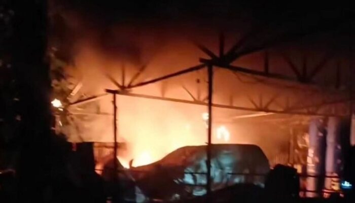Viral Rumah Terduga Bandar Narkoba Dibakar Warga Rantau Kopar Rohil, Begini Kata Polisi