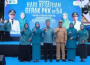 Wali Kota Agung Nugroho Hadiahi Dua Kader PKK Pekanbaru Umroh