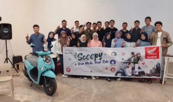 Honda Hayati Satukan Komunitas Scoopy Padang