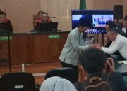 UAS di Sidang Abdul Wahid: Saya Tak Pernah Membela Saudara Kandung Seperti Membela Beliau