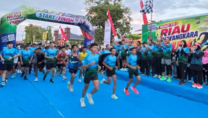 Road To RBR 2026, Polres Inhu Sukses Laksanakan Fun Run 8K dan Serahkan Hadiah Juara Turnamen E-Sport
