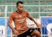 Resmi Berseragam Semen Padang FC, Ini Profil Nur Diansyah