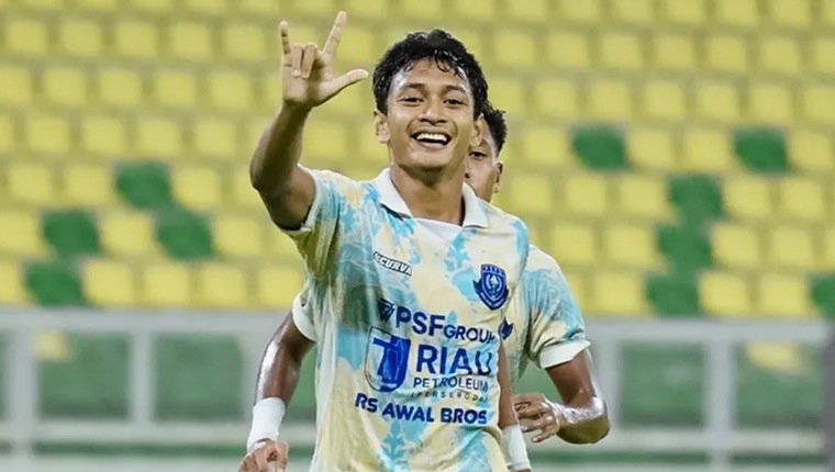 Cetak 5 Gol Setengah Musim, Vieri Donny Dipertahankan PSPS Pekanbaru