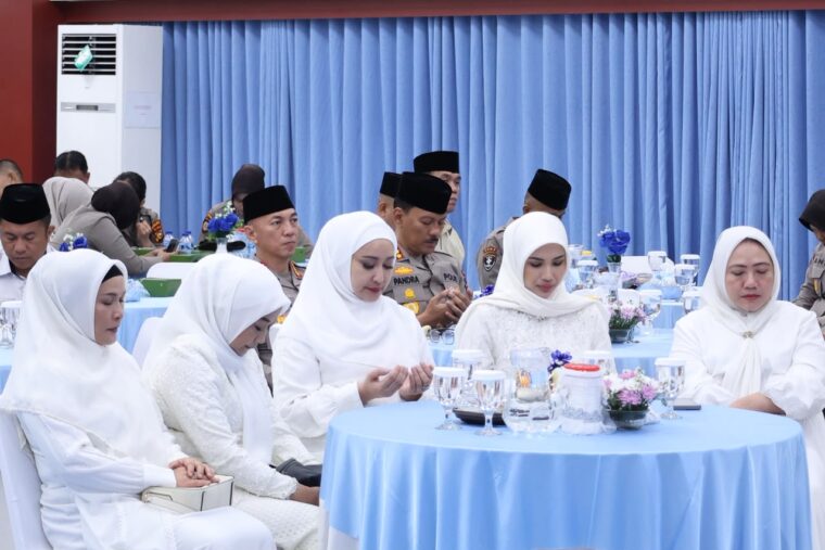 Doa dari Beragam Iman di Polda Riau: Menyatukan Harapan di Hari Bhayangkara ke-80