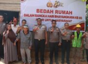 Hari Bhayangkara ke-80, Polres Kampar Bedah Rumah Warga Kurang Mampu di Bangkinang