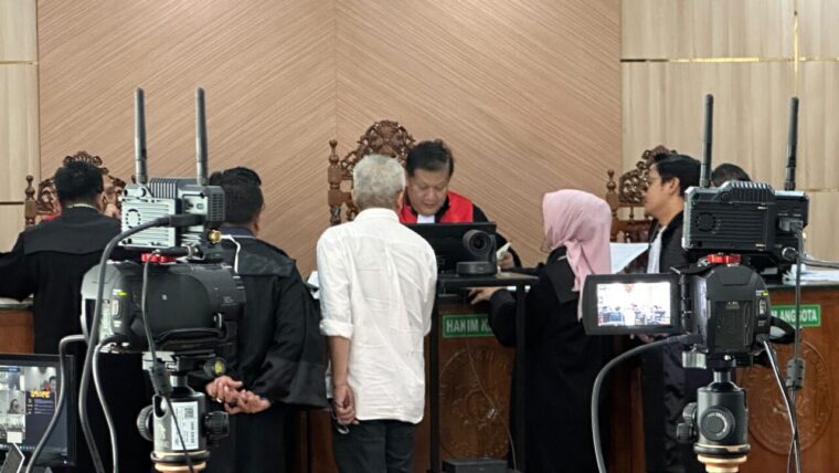 Eks Kadis PUPR Riau: Perintah Kumpulkan Uang dari Dani, Bukan Abdul Wahid
