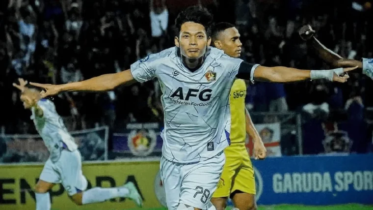 Bek Bermental Petarung, Madura United Rekrut Vava Mario