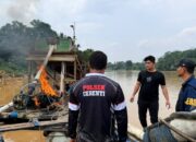 Meski Dihadang Warga, Polda Riau Musnahkan Seluruh Peralatan PETI di Kuansing