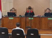 Menangis di Sidang, Abdul Wahid: Demi Allah, Ini Kezaliman untuk Saya
