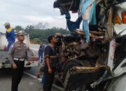 Balita 2 Tahun Jadi Korban Tewas Kecelakaan Maut Bus Pelangi vs Truk di Tol Permai