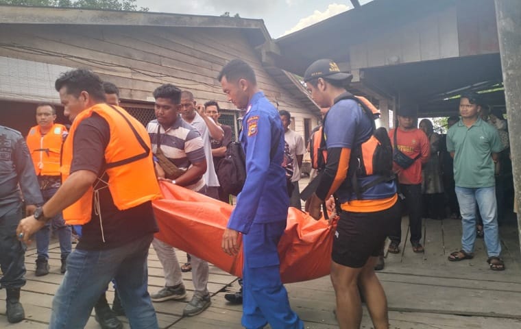 Korban Bertambah, Shipper KIMI Ditemukan Tewas dalam Tragedi Pompong Tenggelam di Siak