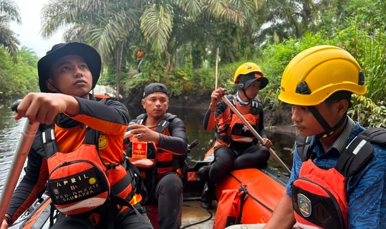 5 Personel SAR Dikerahkan Cari Korban Diduga Diterkam Buaya di Dumai