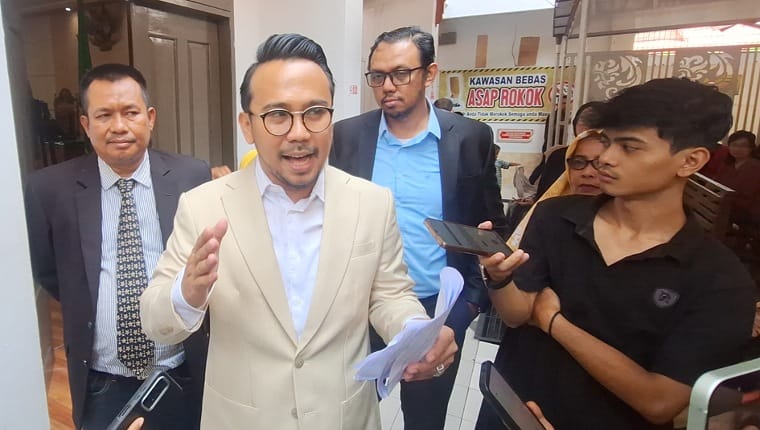 Pledoi 1.145 Halaman, Penasihat Hukum Abdul Wahid Optimistis Putusan Bebas