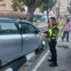 Mobil Tabrak Pohon di Jalan Sudirman Pekanbaru Ternyata Laka Tunggal