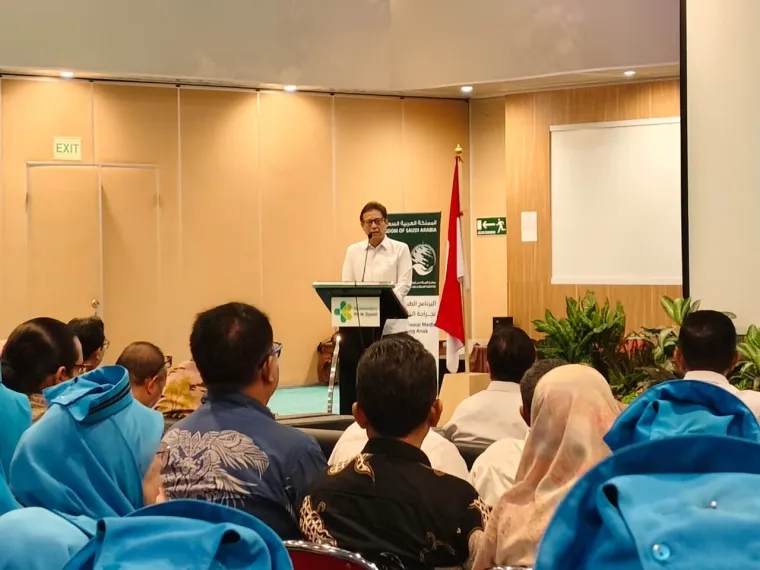 Menkes Gandeng Arab Saudi Perkuat Bedah Jantung Anak di M Djamil Padang. (Sgl)