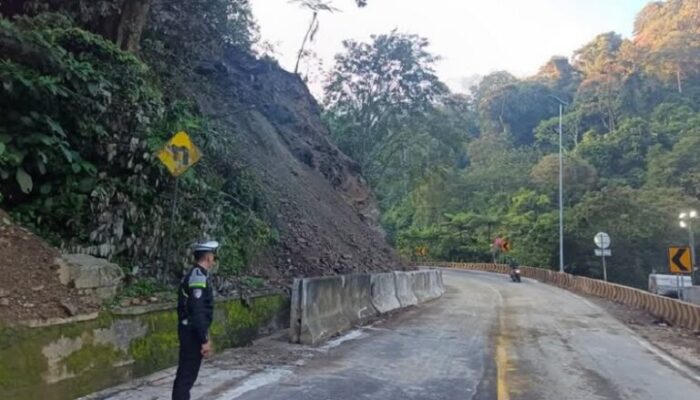 Pascalongsor, Jalur Lembah Anai KM 66 Sudah Dapat Dilintasi
